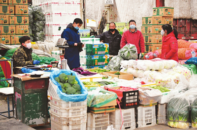 山西太原 蔬菜貨源充足，農副產品供銷兩旺